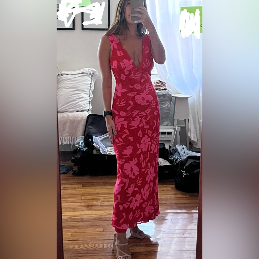 Pink floral wedding guest dress.